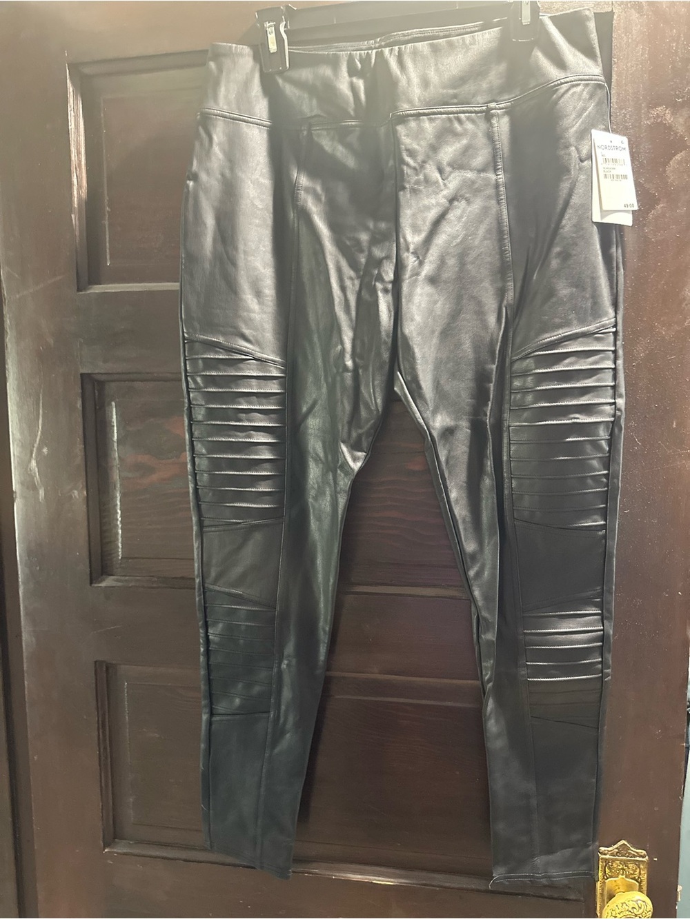 Women’s Pants - Black faux leather leggings